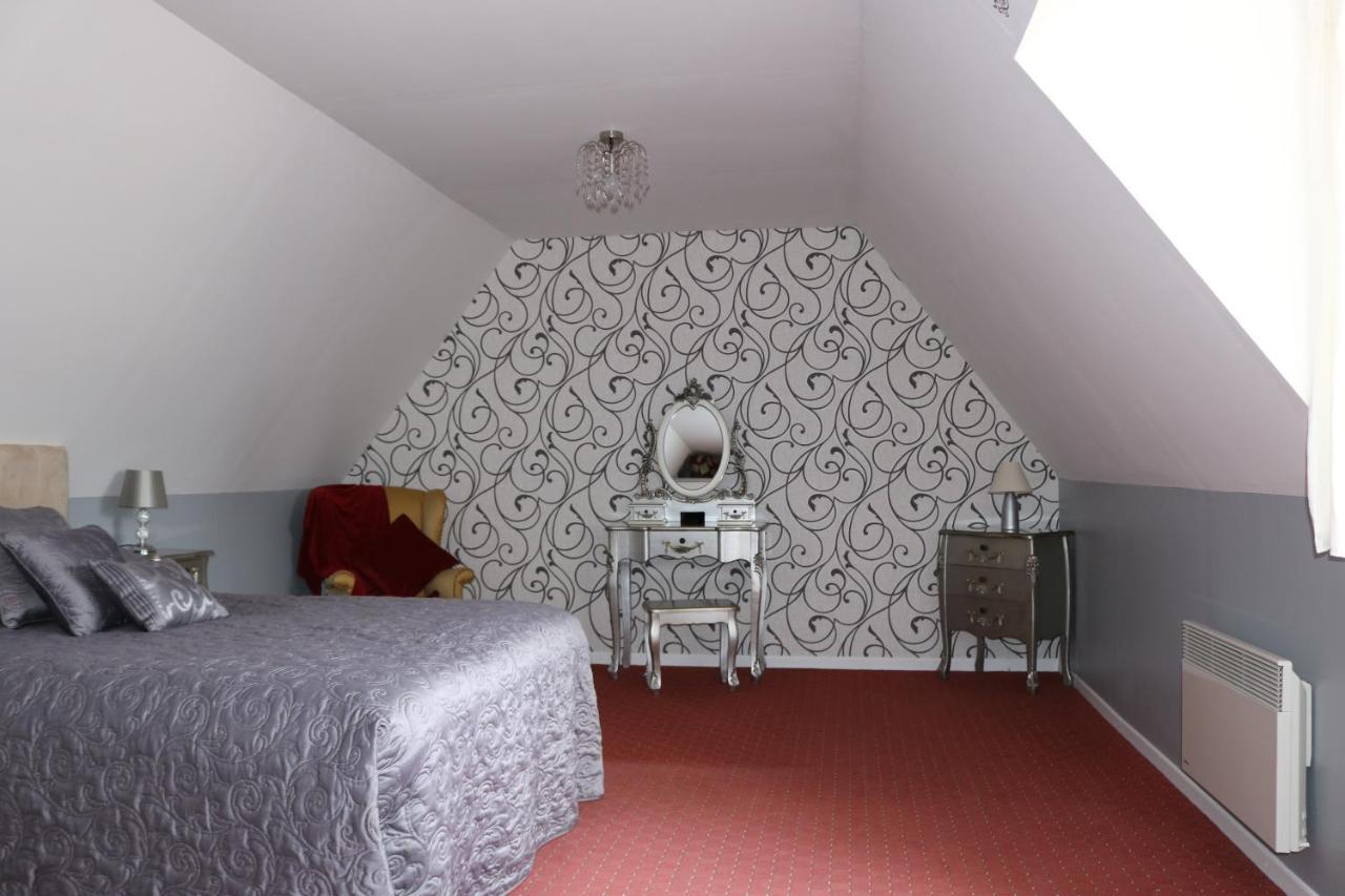 Auberge Des Chevaliers Canlers Екстериор снимка