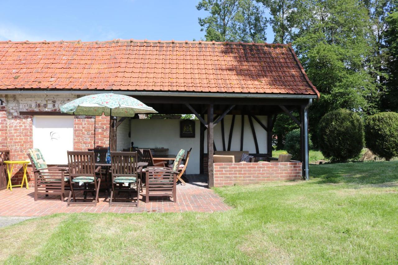 Auberge Des Chevaliers Canlers Екстериор снимка