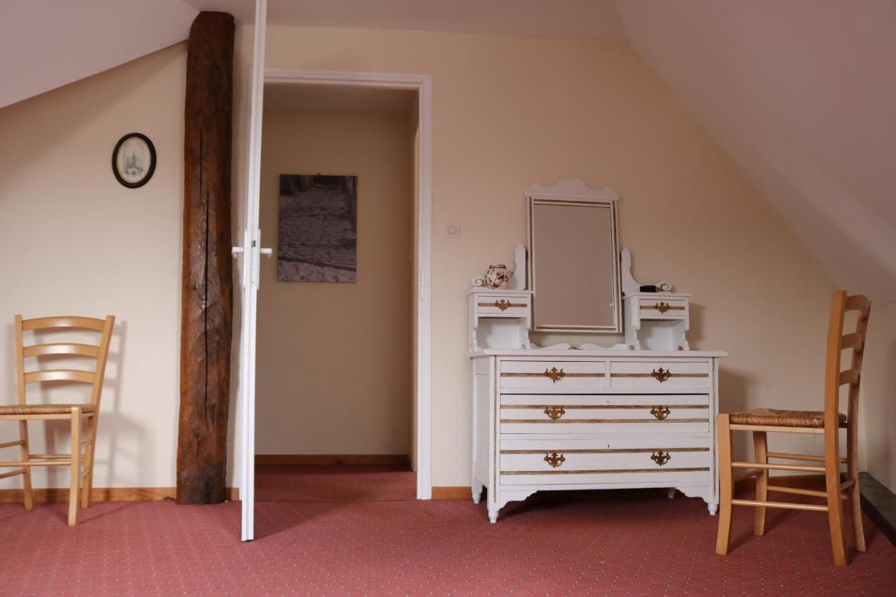 Auberge Des Chevaliers Canlers Екстериор снимка